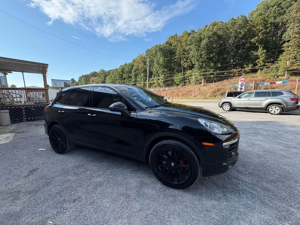 2016 Porsche 958 Cayenne - Image 18 of 19