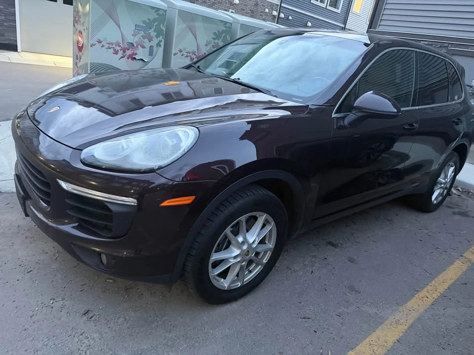 2016 Porsche 958 Cayenne - Image 2 of 7