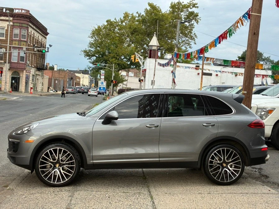 2016 Porsche 958 Cayenne - Image 4 of 17