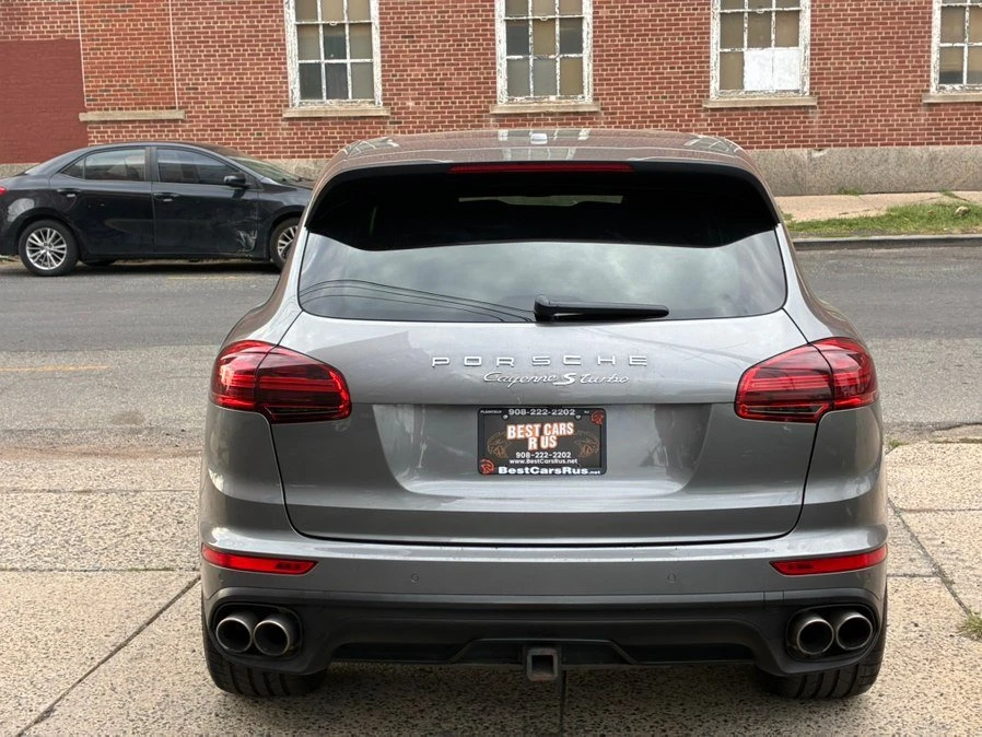 2016 Porsche 958 Cayenne - Image 6 of 17