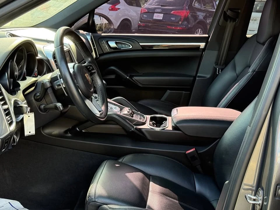 2016 Porsche 958 Cayenne - Image 7 of 7