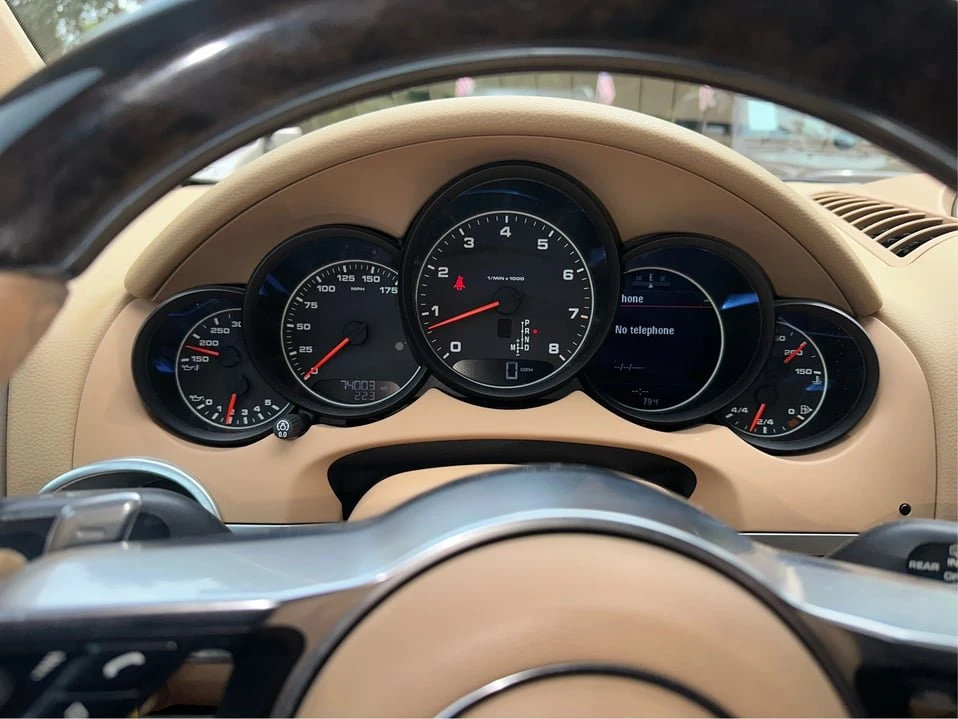 2016 Porsche 958 Cayenne - Image 16 of 20