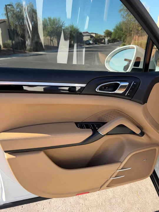 2016 Porsche 958 Cayenne - Image 7 of 16