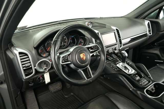 2016 Porsche - Image 31 of 31