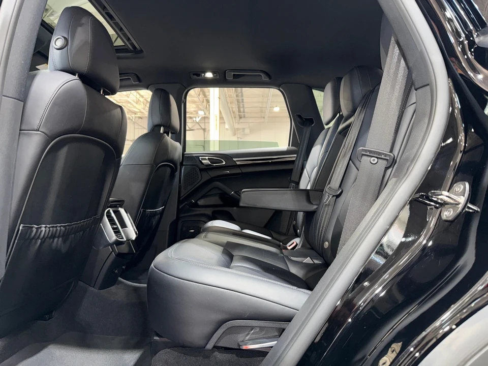 2016 Porsche 958 Cayenne - Image 12 of 12