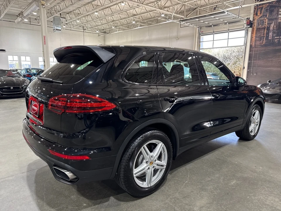 2016 Porsche 958 Cayenne - Image 3 of 12