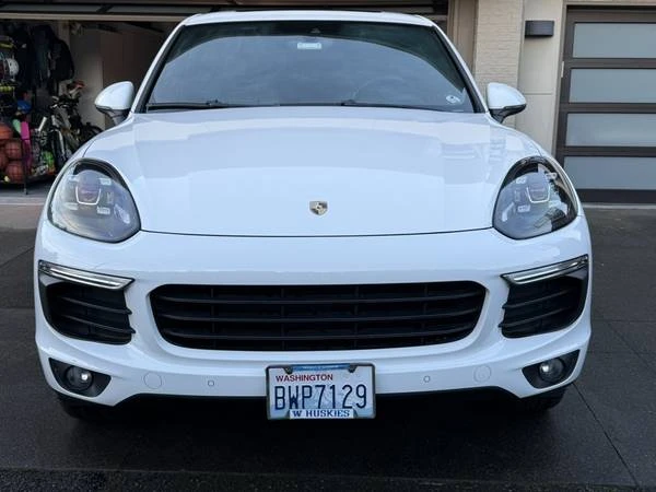 2016 Porsche 958 Cayenne - Image 3 of 10