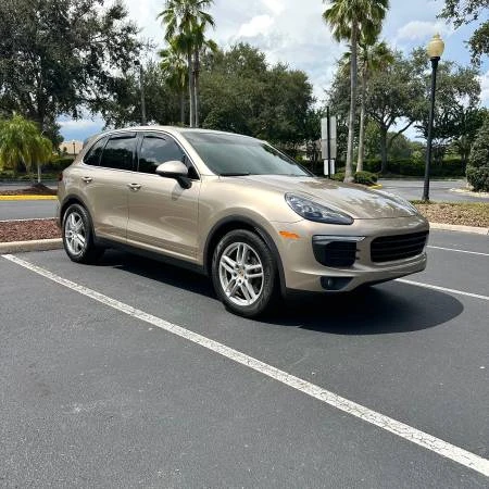 2016 Porsche 958 Cayenne S - Image 2 of 18