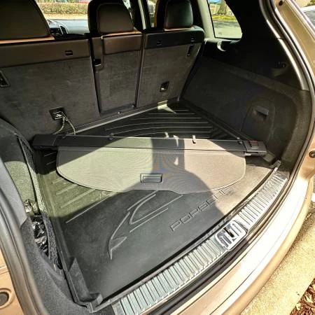 2016 Porsche 958 Cayenne S - Image 14 of 18