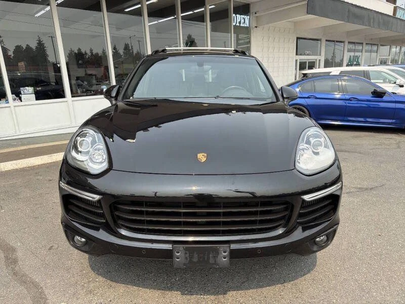 2016 Porsche 958 Cayenne S - Image 12 of 19