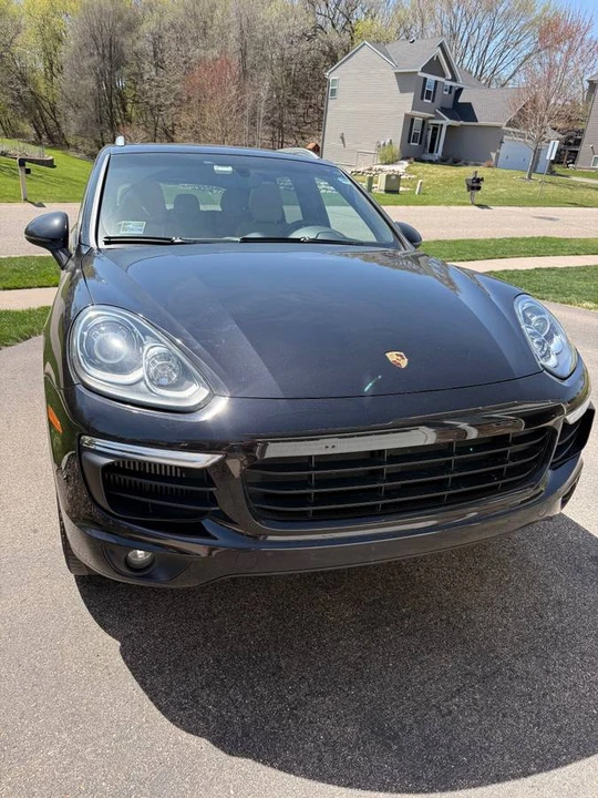 2016 Porsche 958 Cayenne S - Image 3 of 24