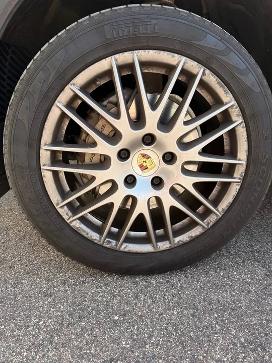 2016 Porsche 958 Cayenne S - Image 11 of 24
