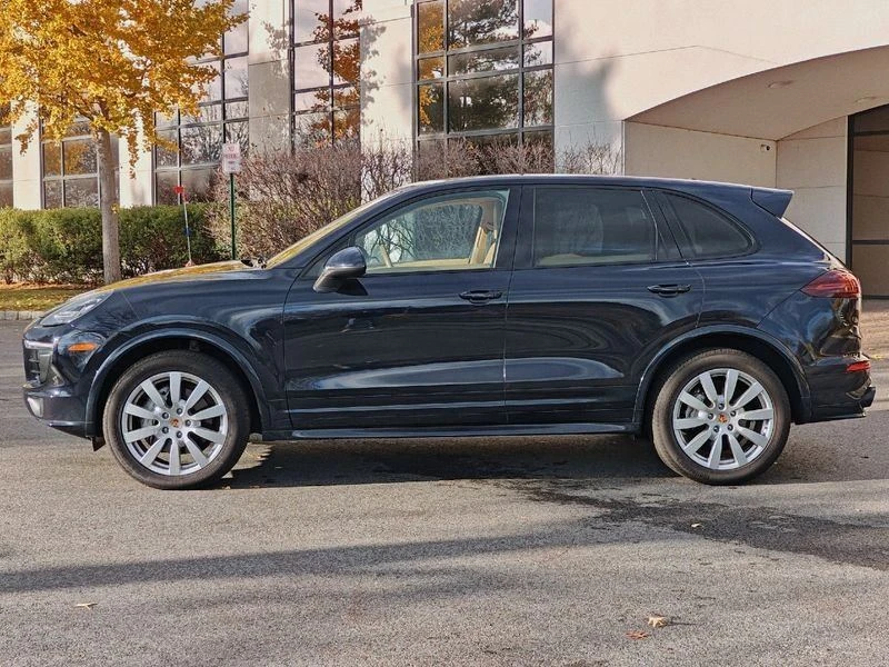 2016 Porsche 958 Cayenne S - Image 5 of 18