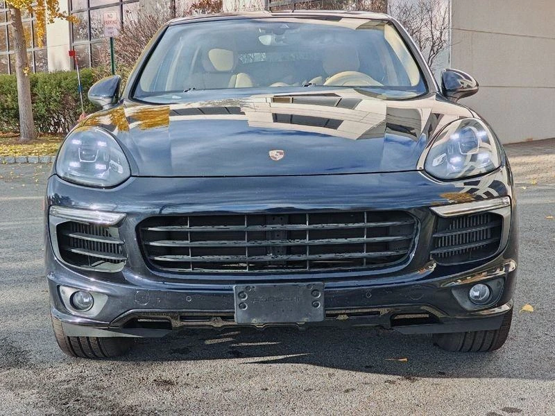2016 Porsche 958 Cayenne S - Image 7 of 18