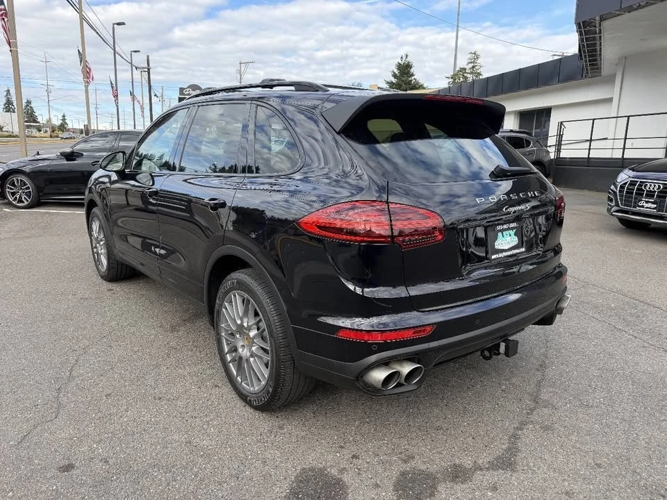 2016 Porsche 958 Cayenne S - Image 3 of 8