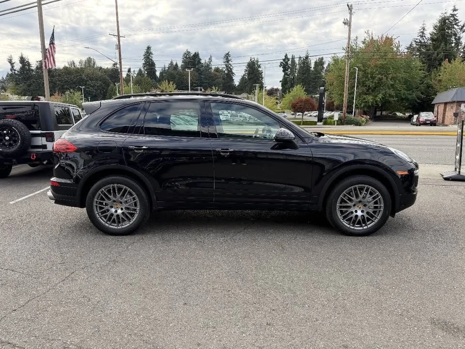 2016 Porsche 958 Cayenne S - Image 7 of 8