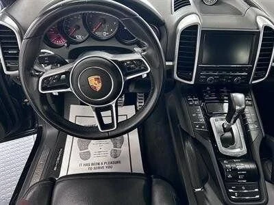 2016 Porsche 958 Cayenne S - Image 17 of 20