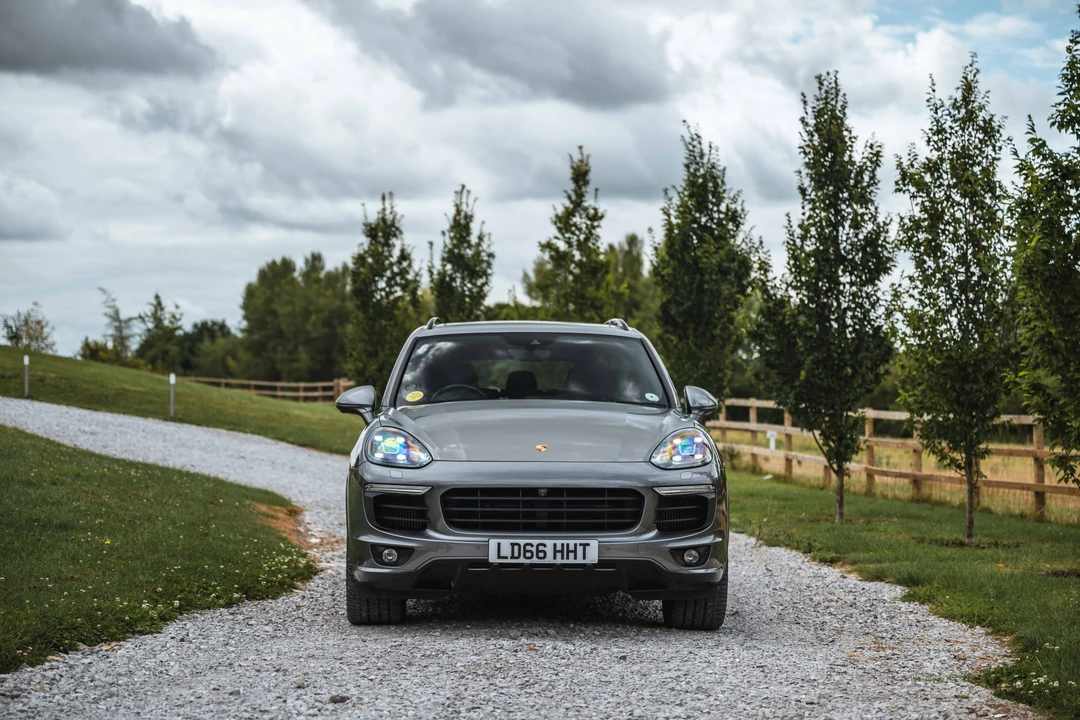 2016 Porsche 958 Cayenne Diesel - Image 20 of 31