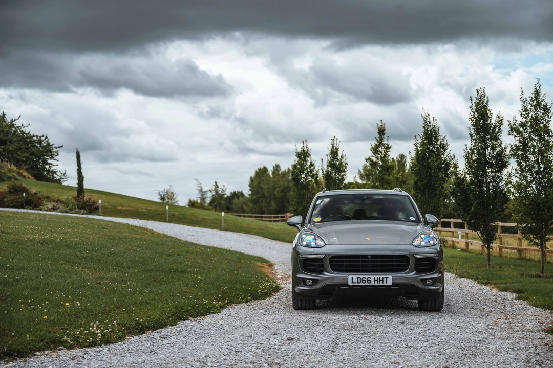 2016 Porsche 958 Cayenne Diesel - Image 21 of 31