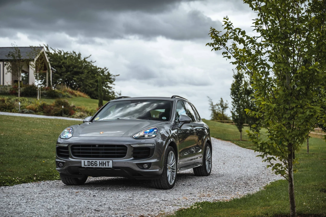 2016 Porsche 958 Cayenne Diesel - Image 24 of 31