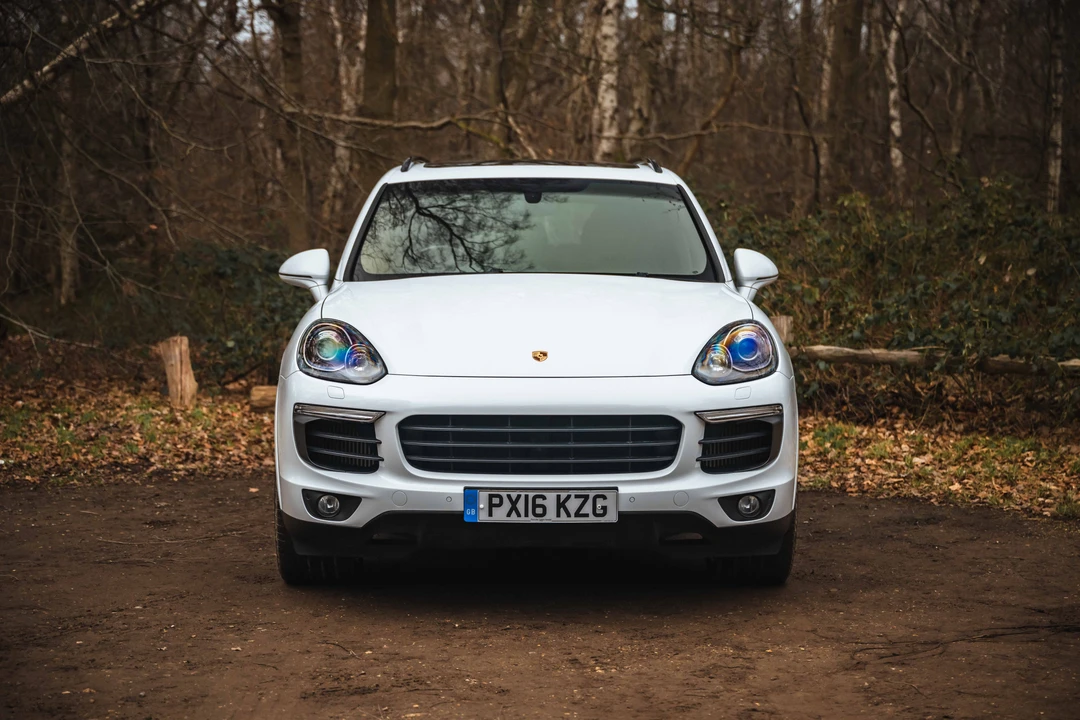 2016 Porsche 958 Cayenne Diesel - Image 3 of 31