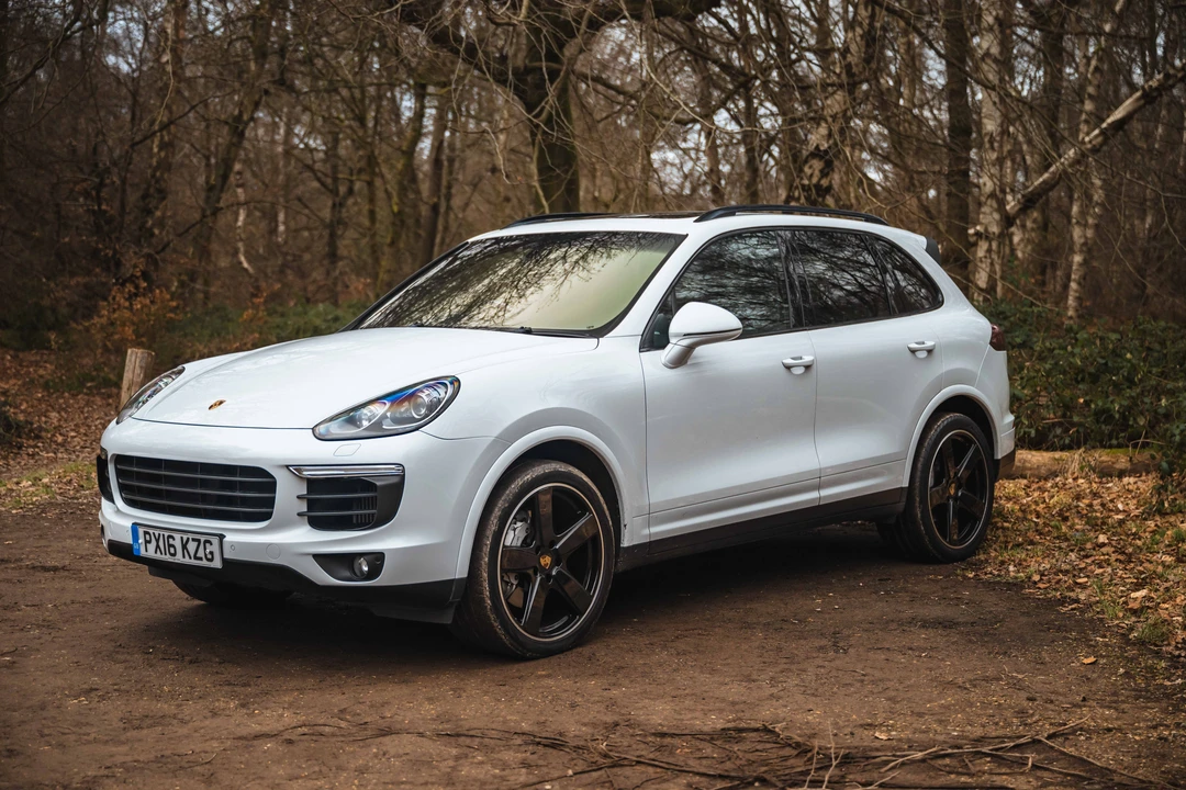 2016 Porsche 958 Cayenne Diesel - Image 9 of 31