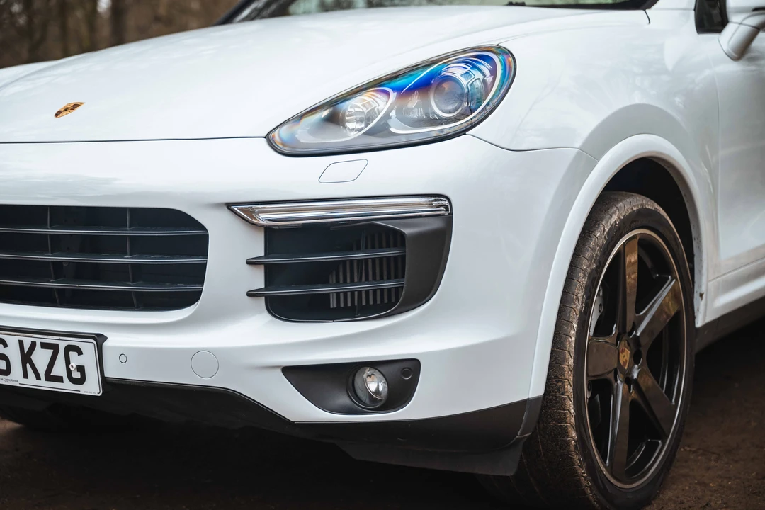 2016 Porsche 958 Cayenne Diesel - Image 24 of 31