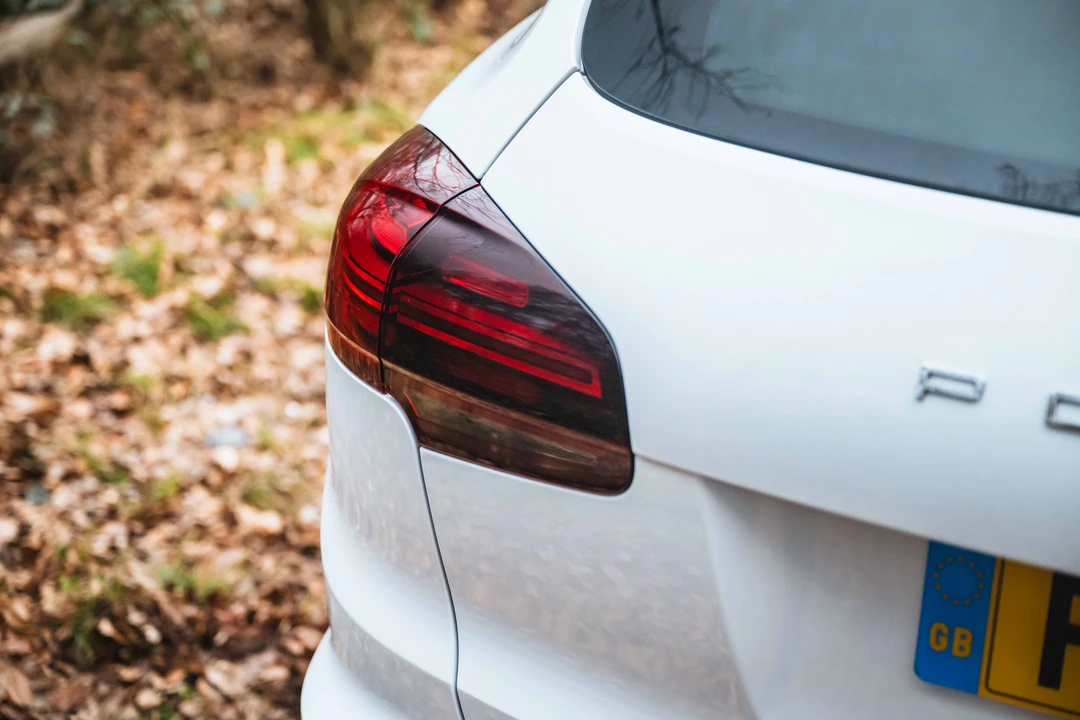 2016 Porsche 958 Cayenne Diesel - Image 29 of 31