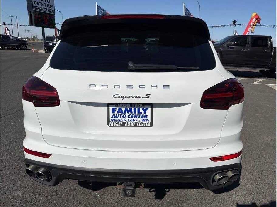 2016 Porsche 958 Cayenne - Image 6 of 17