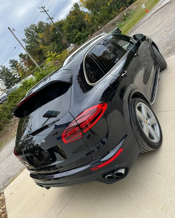2016 Porsche 958 Cayenne S - Image 5 of 28