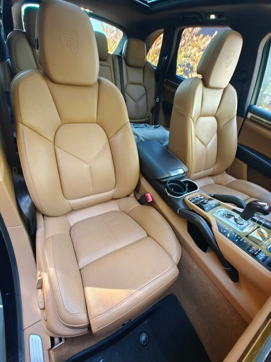 2016 Porsche 958 Cayenne S - Image 21 of 28