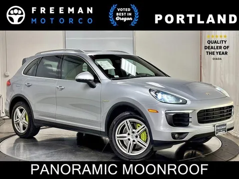 2016 Porsche Cayenne S E-Hybrid