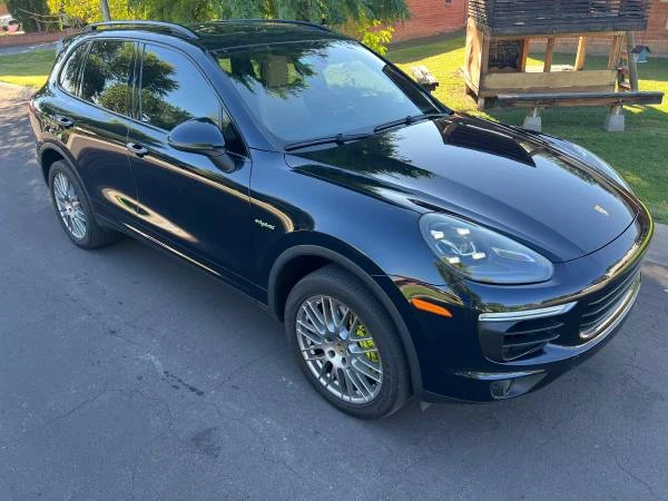 2016 Porsche 958 Cayenne S - Image 2 of 21
