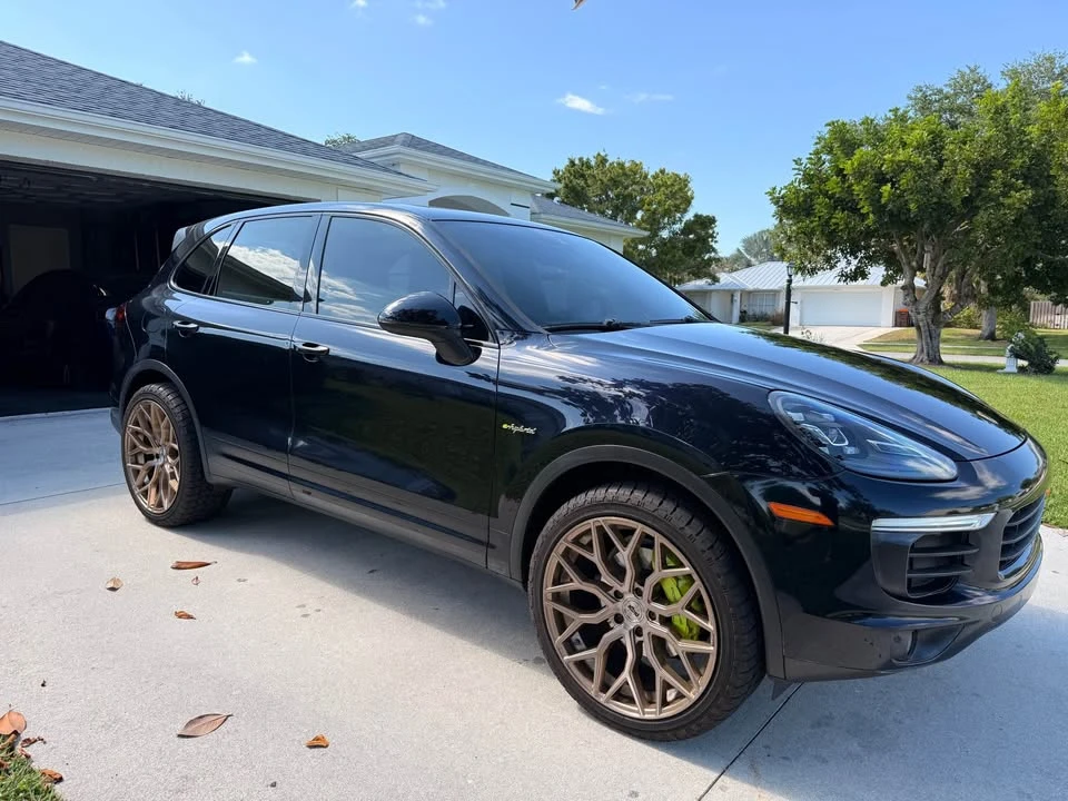 2016 Porsche 958 Cayenne - Image 19 of 20