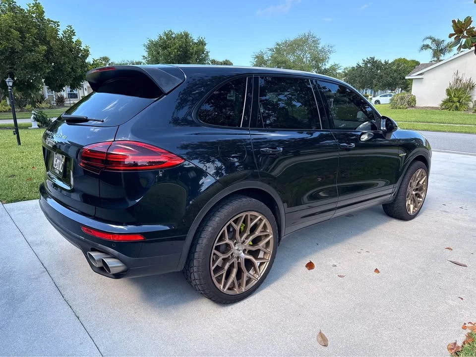 2016 Porsche 958 Cayenne - Image 17 of 20