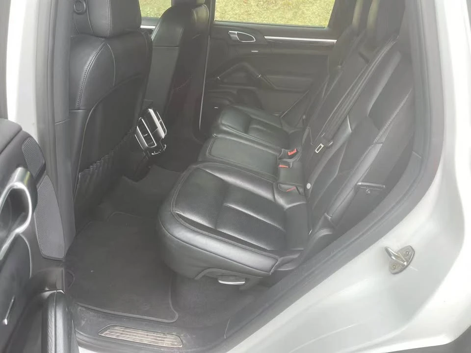 2016 Porsche 958 Cayenne - Image 6 of 6