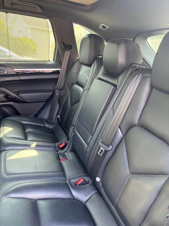 2016 Porsche 958 Cayenne - Image 7 of 12