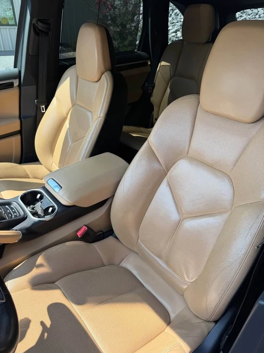 2016 Porsche 958 Cayenne - Image 12 of 20