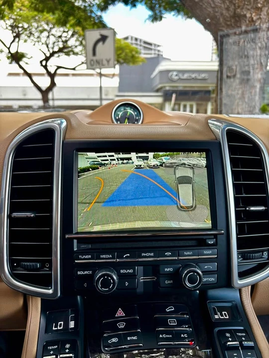 2016 Porsche 958 Cayenne - Image 7 of 18