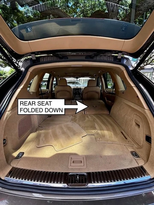 2016 Porsche 958 Cayenne - Image 15 of 18