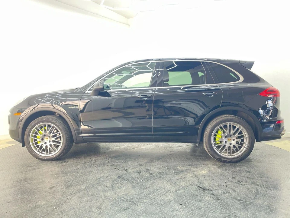 2016 Porsche 958 Cayenne - Image 7 of 31