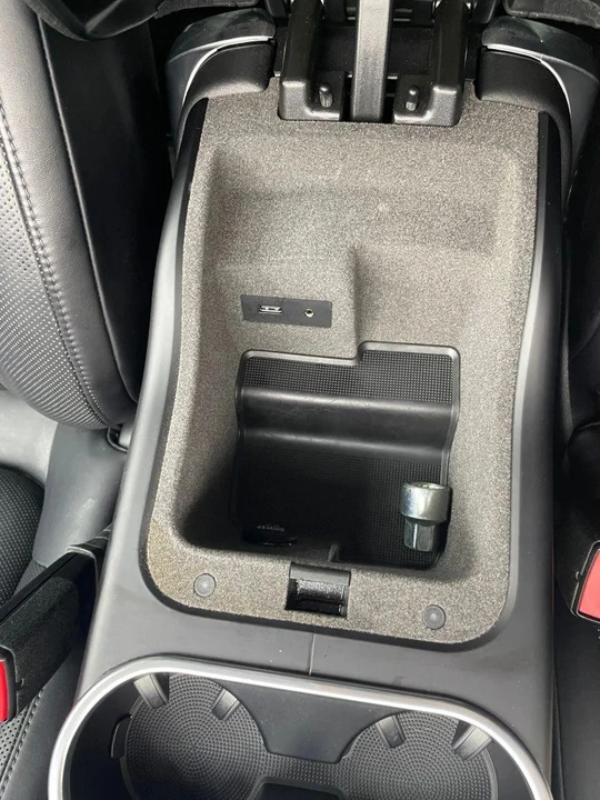 2016 Porsche 958 Cayenne - Image 27 of 31