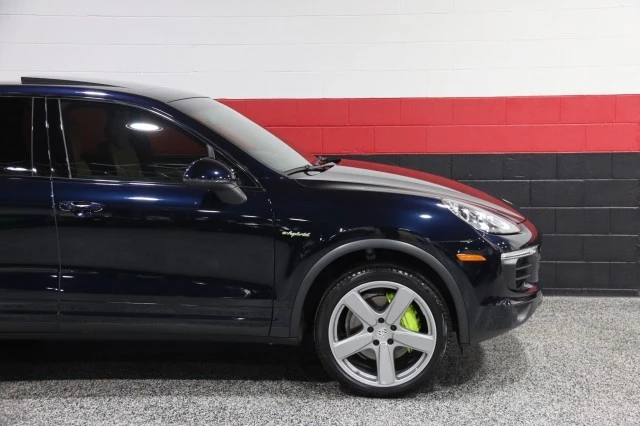 2016 Porsche 958 Cayenne S - Image 7 of 21