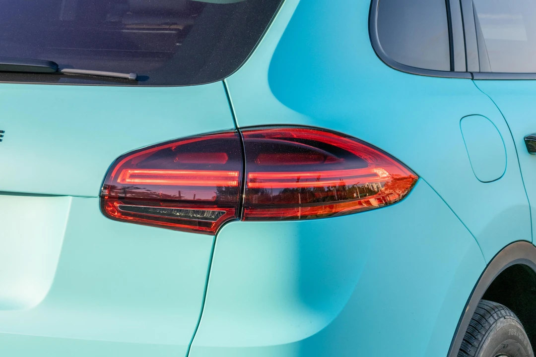 2016 Porsche 958 Cayenne S - Image 18 of 31