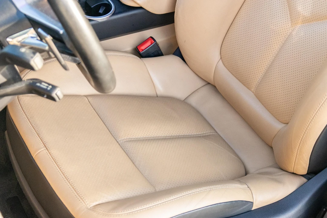 2016 Porsche 958 Cayenne S - Image 30 of 31