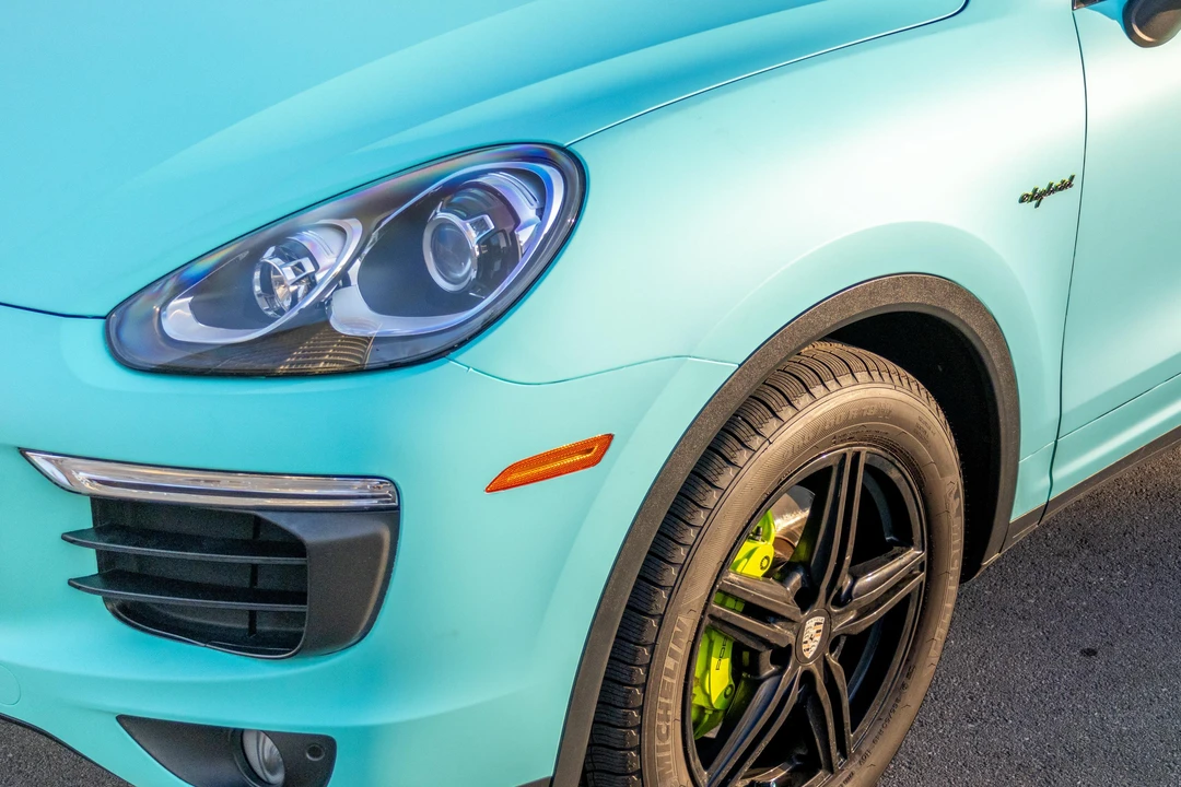 2016 Porsche 958 Cayenne S - Image 11 of 31