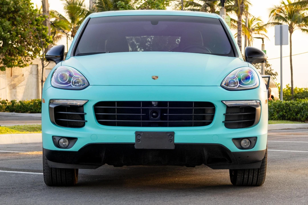 2016 Porsche 958 Cayenne S - Image 2 of 31