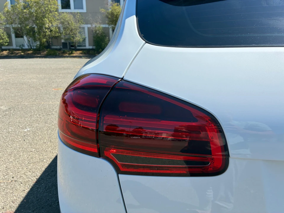 2016 Porsche 958 Cayenne S - Image 17 of 31