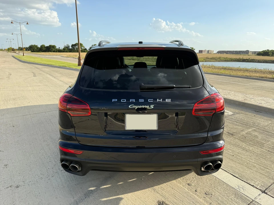 2016 Porsche 958 Cayenne S - Image 26 of 31