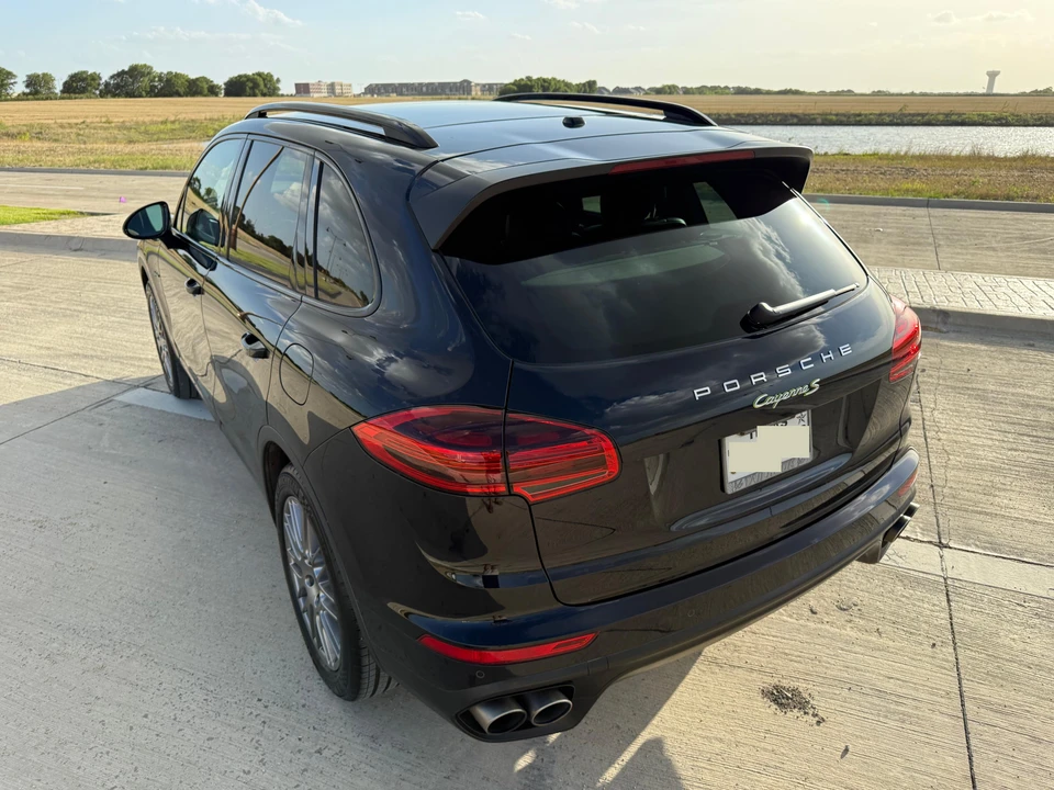 2016 Porsche 958 Cayenne S - Image 20 of 31